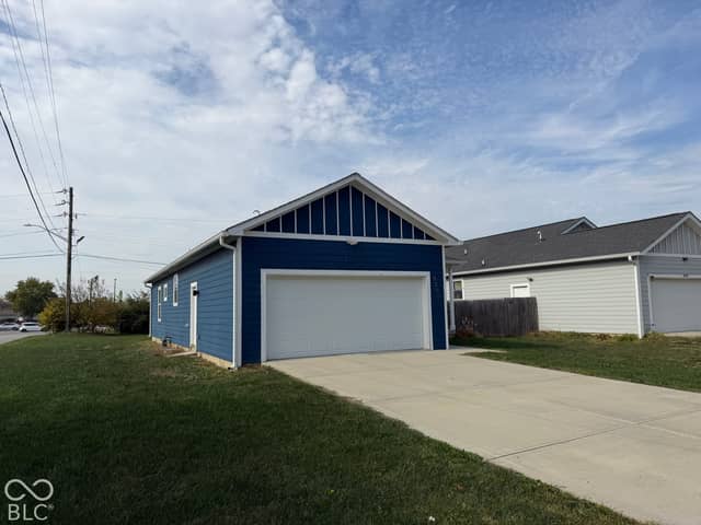 3250 S Tacoma Avenue, Indianapolis, IN 46237, photo 4 of 4
