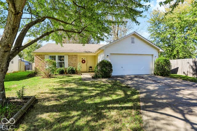 6148 Long River Lane, Indianapolis, IN 46221, photo 2 of 34
