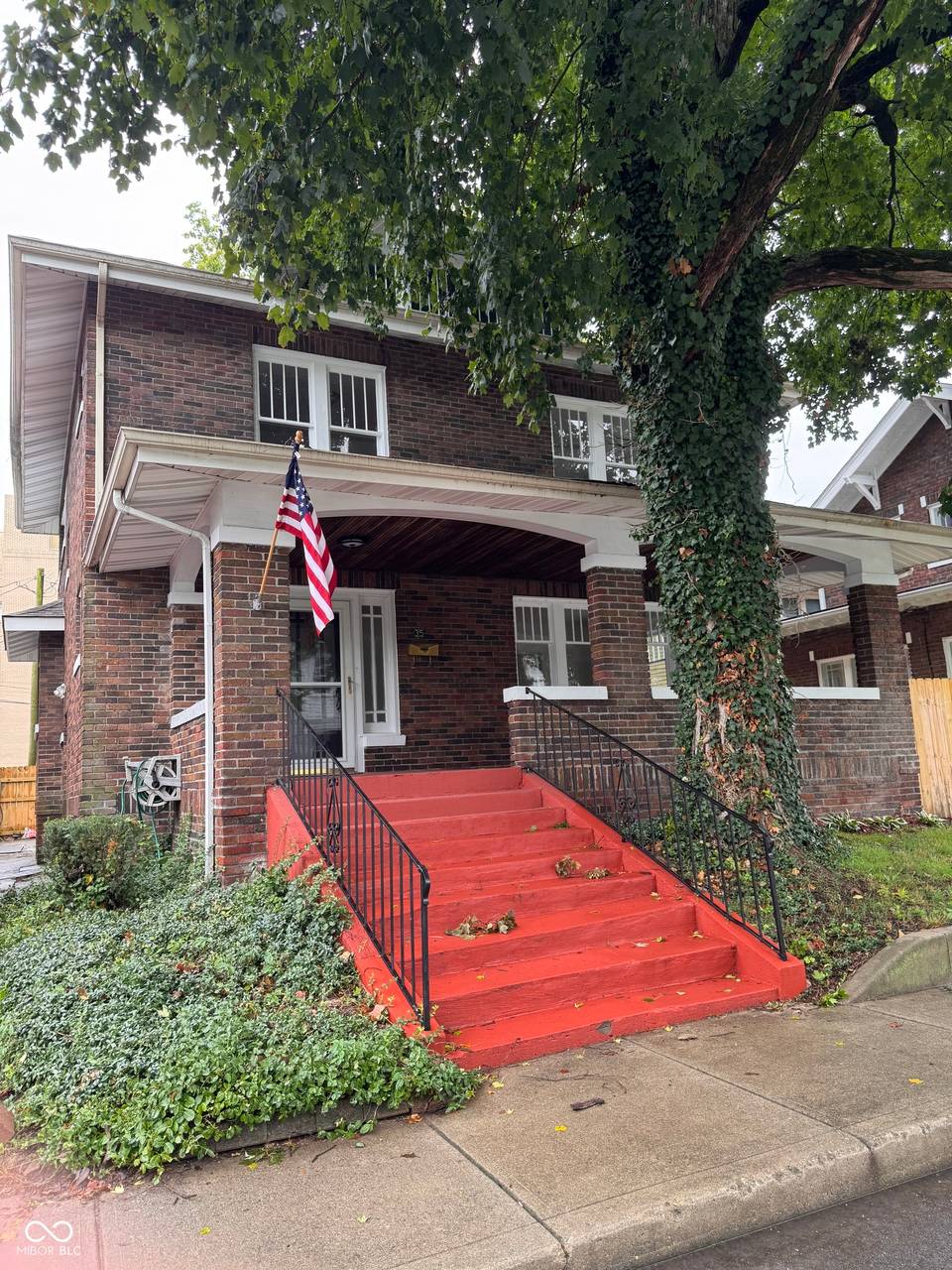 35 E King Street, Franklin