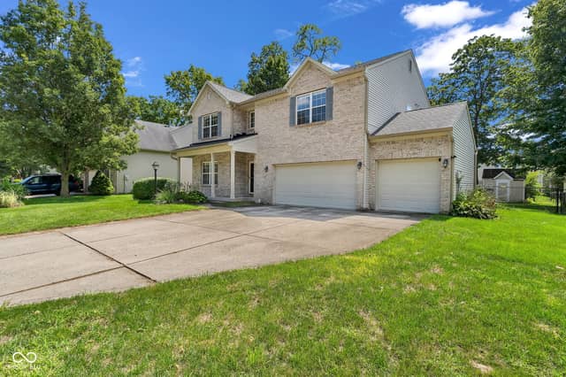 6127 Maple Branch Place, Indianapolis, IN 46221, photo 4 of 38