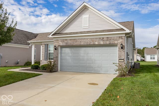 4752 Larkspur Drive, Plainfield, IN 46168, photo 3 of 36