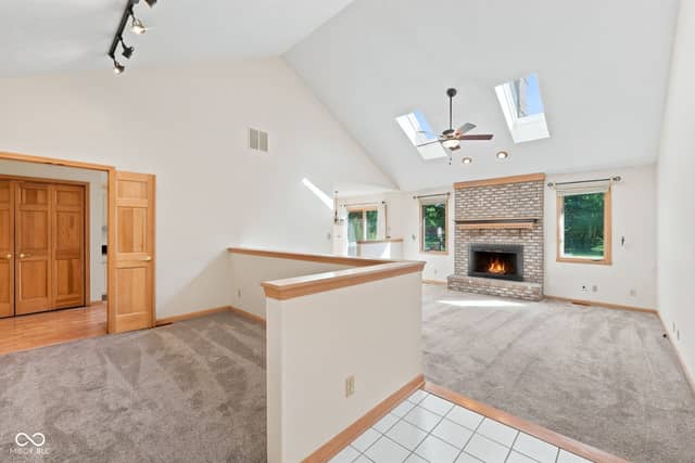 7909 Fennel Court, Indianapolis, IN 46237, photo 4 of 31