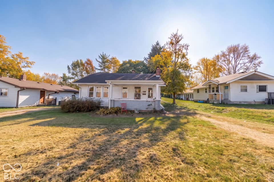 1811 E 10th Street, Anderson, IN 46012, photo 1 of 26