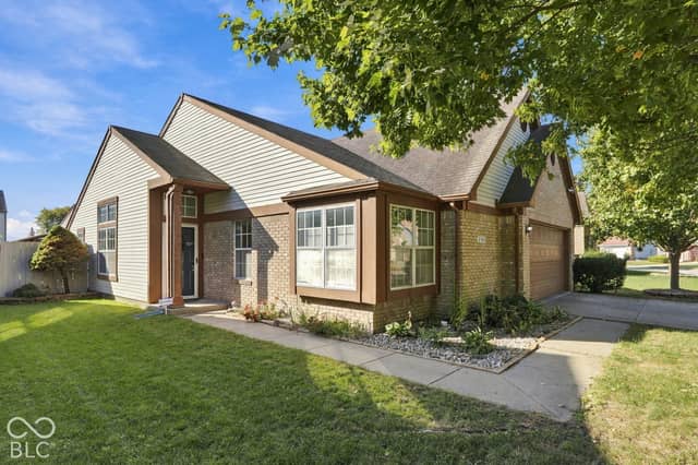 5141 Aspen Talon Court, Indianapolis, IN 46254, photo 5 of 40