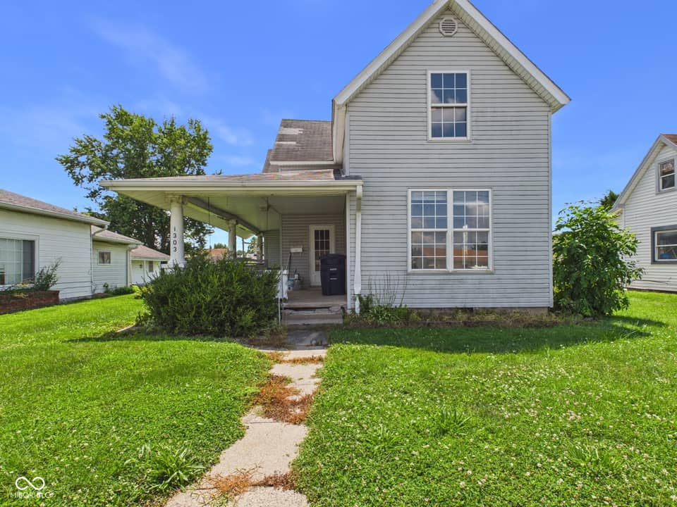 1303 S F Street, Elwood