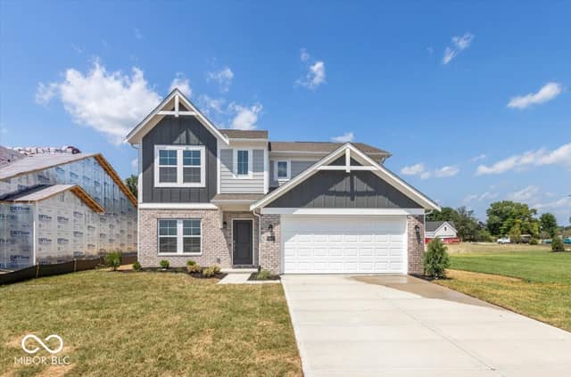 9560 Jadestone Way, Indianapolis, IN 46239, photo 3 of 40