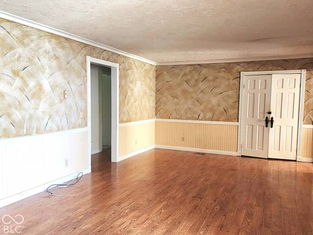 205 W 11th Street, Alexandria, IN 46001, photo 5 of 35