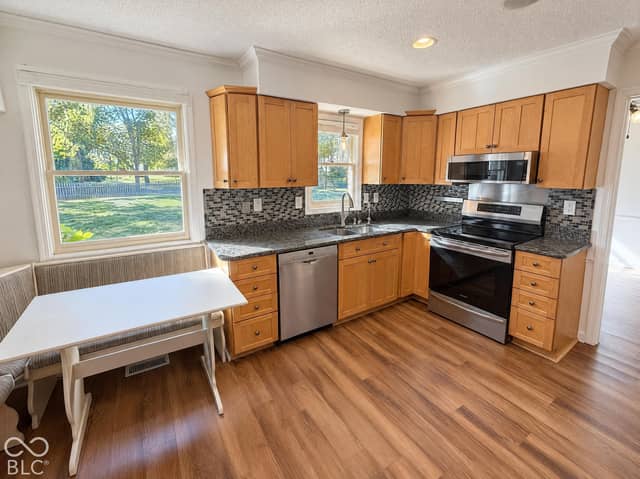 348 Haldale Drive, Carmel, IN 46032, photo 3 of 20
