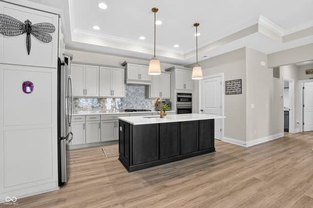 16799 Imperial Court, Fishers, IN 46040, photo 5 of 40