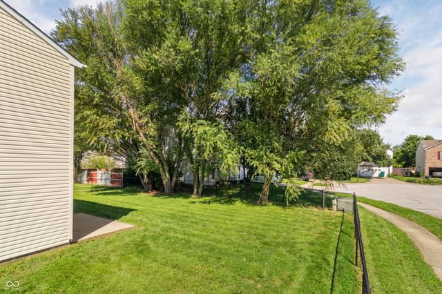 2272 Westmere Drive, Plainfield, IN 46168, photo 4 of 28