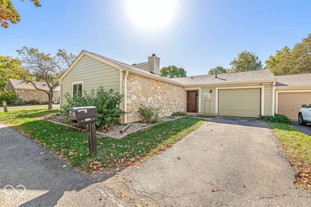5760 Overcrest Drive, Indianapolis, IN 46237, photo 2 of 15