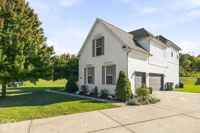 4639 Lone Tree Court, Indianapolis, IN 46234, photo 3 of 63