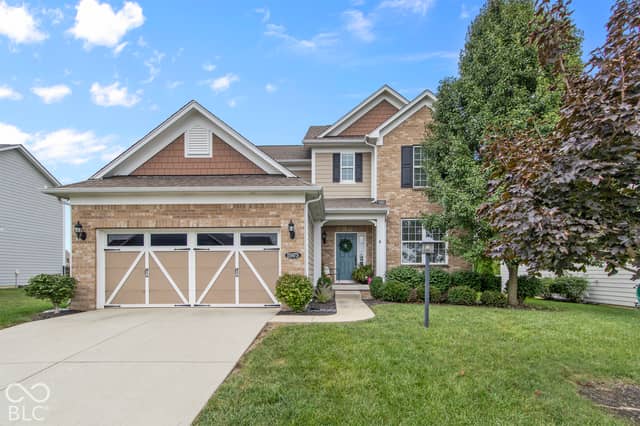 15975 Viking Meadows Drive, Westfield, IN 46074, photo 2 of 44