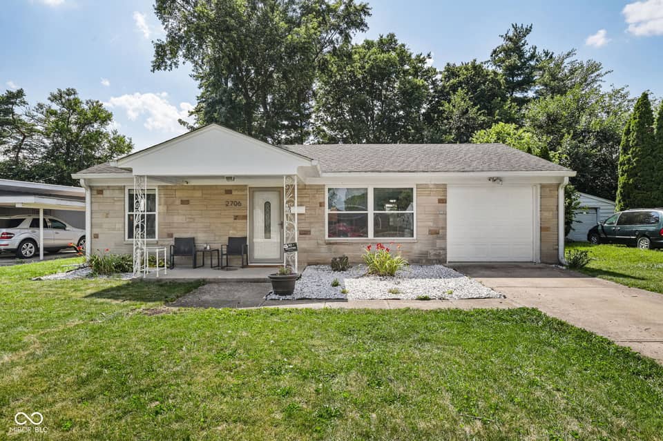 2706 Crystal Drive, Indianapolis