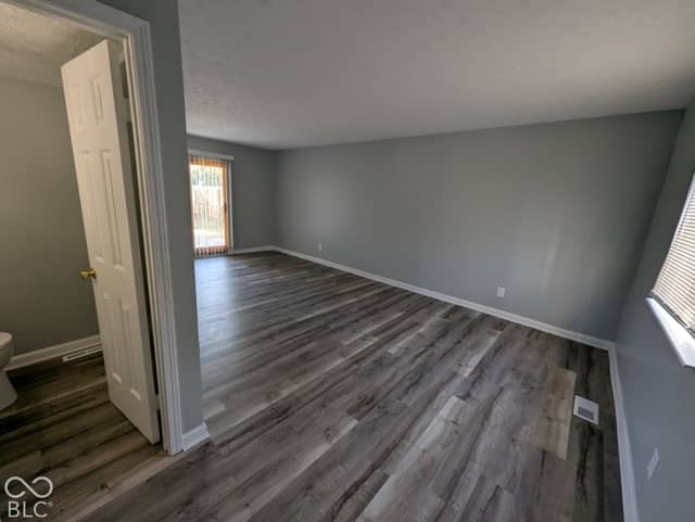 2215 N Kenwood Avenue, Indianapolis, IN 46208, photo 2 of 22