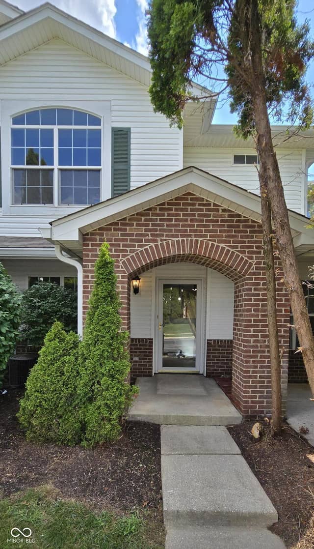 4950 Potomac Square Way #4, Indianapolis, IN 46268, photo 2 of 29