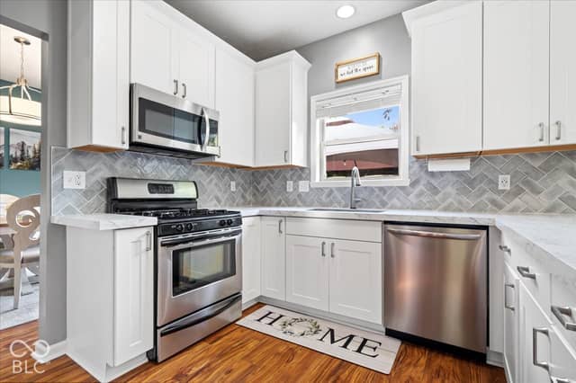 10774 Brixton Lane, Fishers, IN 46037, photo 4 of 33