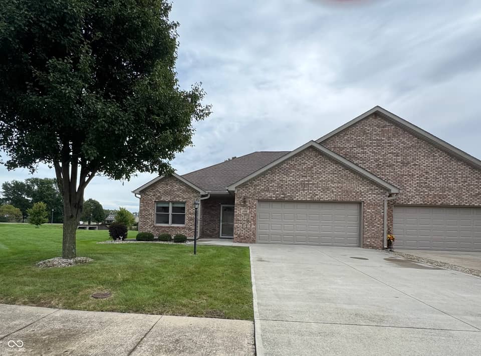 109 Cardinal Lane, Alexandria