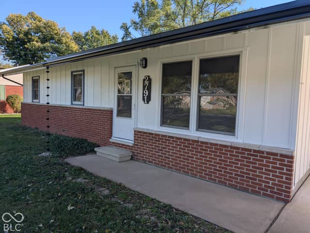 2791 Woodlawn Drive, Anderson, IN 46013, photo 3 of 22