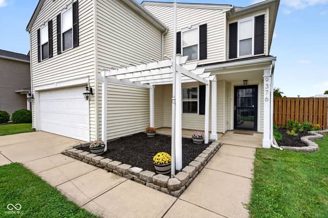 9376 W Constellation Drive, Pendleton, IN 46064, photo 5 of 40