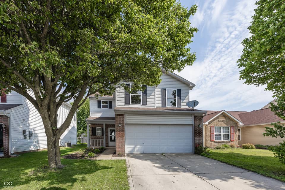 4620 Whitham Lane, Indianapolis, IN 46237, photo 1 of 29