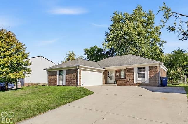 5509 Sleet Drive, Indianapolis, IN 46237, photo 3 of 38