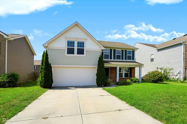 2536 Autumn Road, Indianapolis, IN 46229, photo 3 of 43