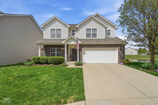 1014 Swinton Way, Westfield, IN 46074, photo 4 of 31