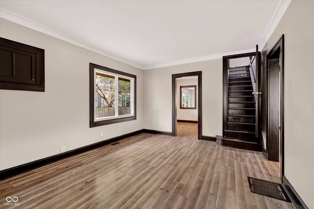 3906 N Tacoma Avenue, Indianapolis, IN 46205, photo 5 of 39