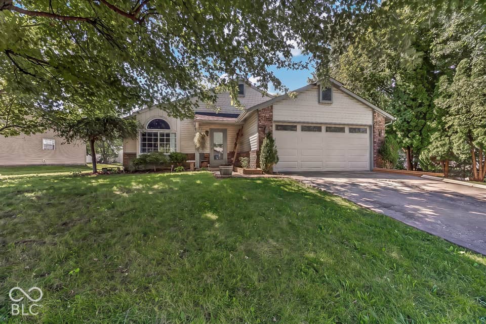 4144 Beechwood Court, Franklin, IN 46131, photo 1 of 25