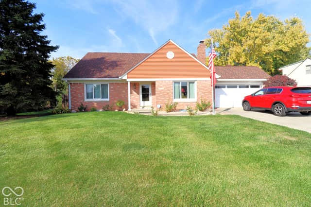 2220 Woodcrest Road, Indianapolis, IN 46227, photo 5 of 63