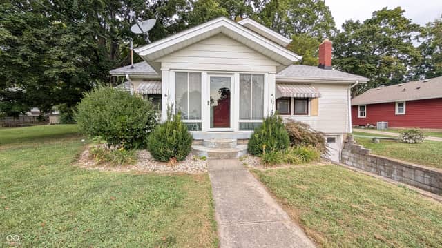 922 E Elbert Street, Indianapolis, IN 46227, photo 3 of 27