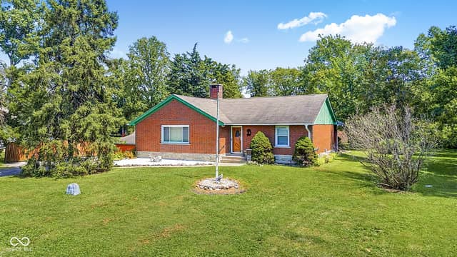 167 Buck Creek Road, Indianapolis, IN 46229, photo 2 of 39