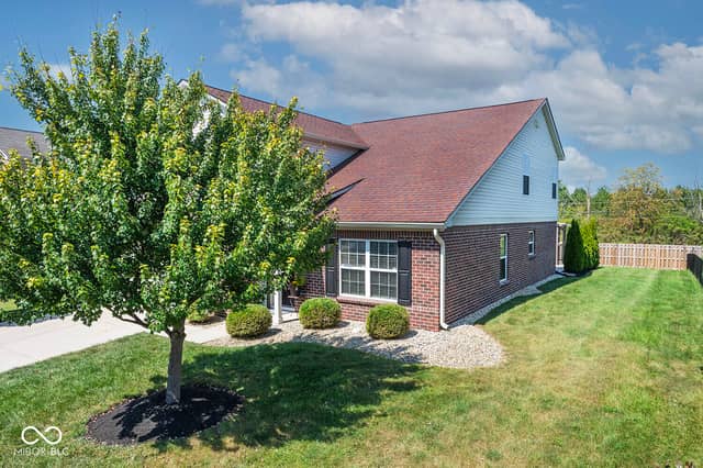 11888 Geyser Court, Fishers, IN 46038, photo 4 of 51