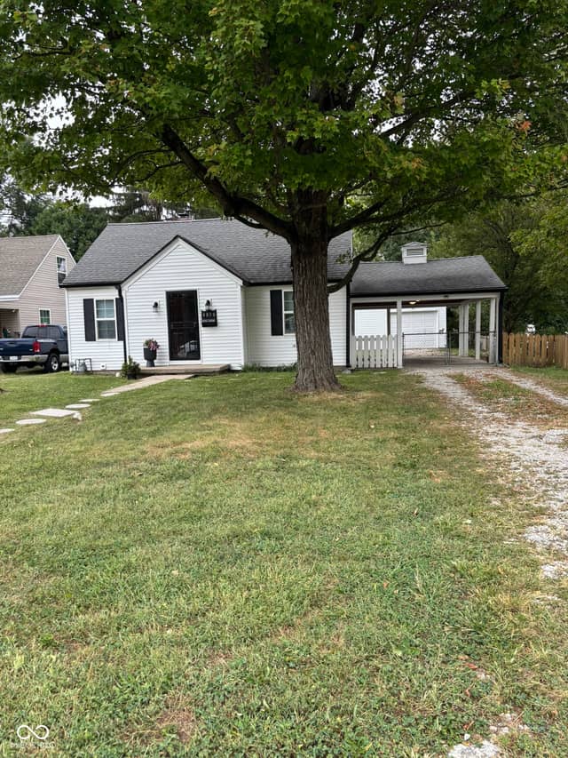 4838 E Young Avenue, Indianapolis, IN 46201, photo 3 of 29