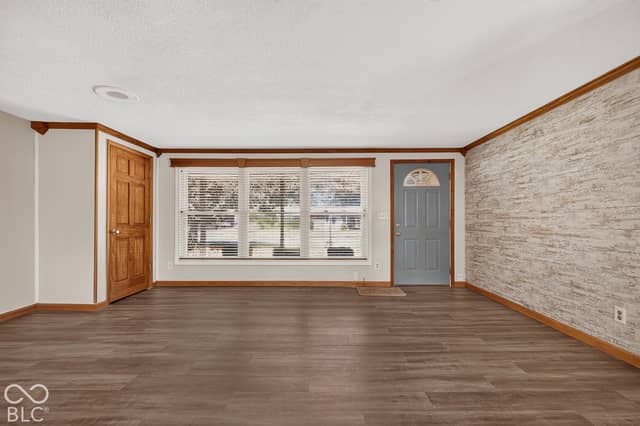 113 Magnolia Drive, Anderson, IN 46012, photo 4 of 24