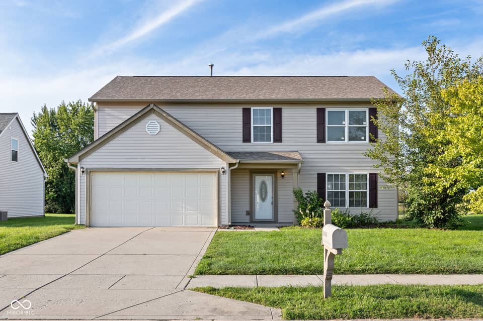 11836 Valley Creek North Drive, Indianapolis