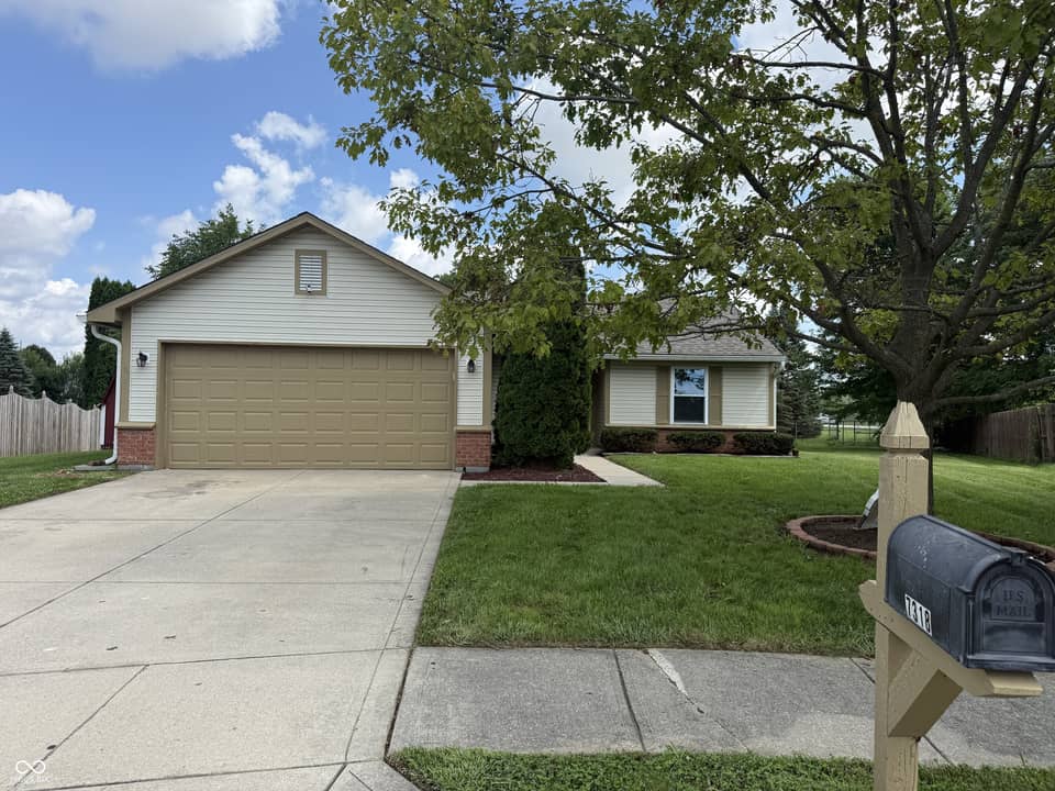 7318 Thornmill Court, Avon