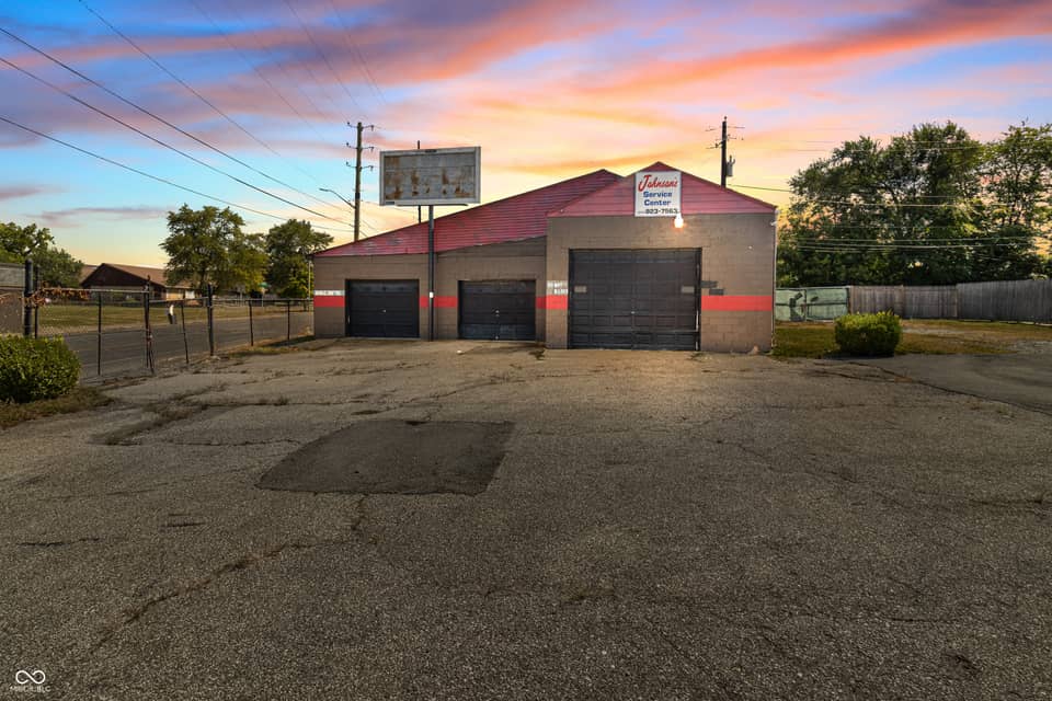 1001 E 30th Street, Indianapolis