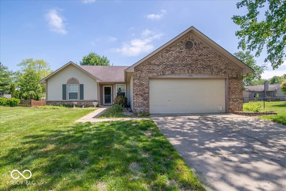725 Lake Shore Road, Franklin