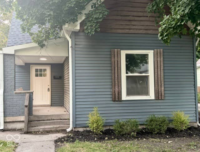 830 N Temple Avenue, Indianapolis, IN 46201, photo 4 of 20