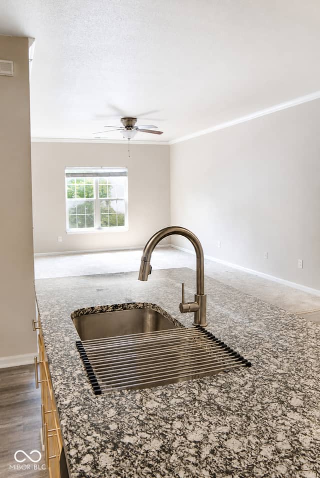 2121 Grenville Street #2D, Carmel, IN 46032, photo 5 of 15