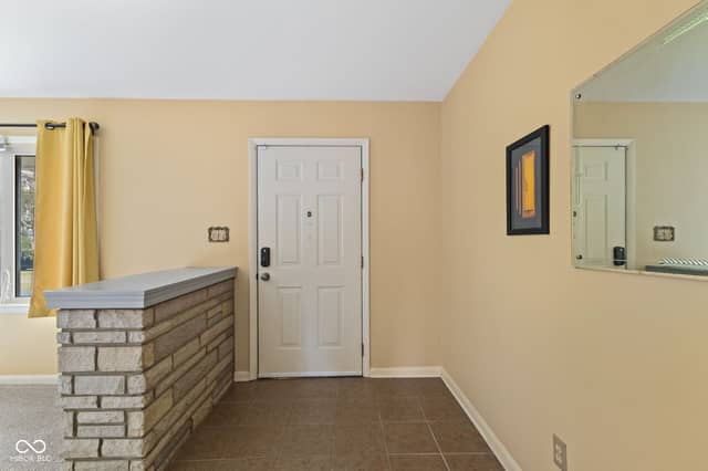 907 Fairway Drive, Indianapolis, IN 46260, photo 5 of 42