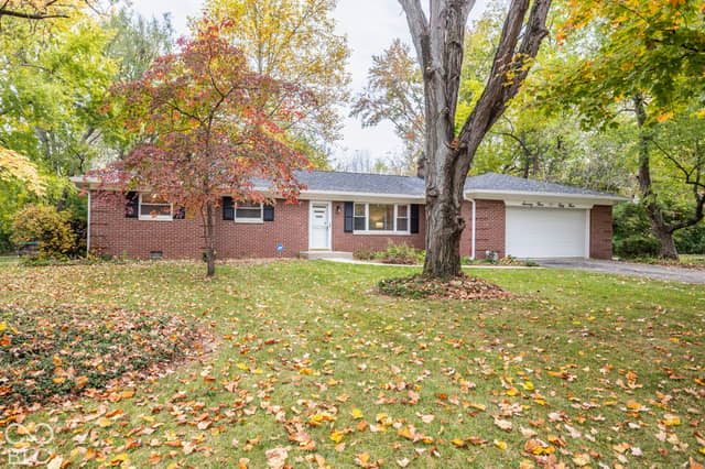 7353 N Tuxedo Street, Indianapolis, IN 46240, photo 2 of 32
