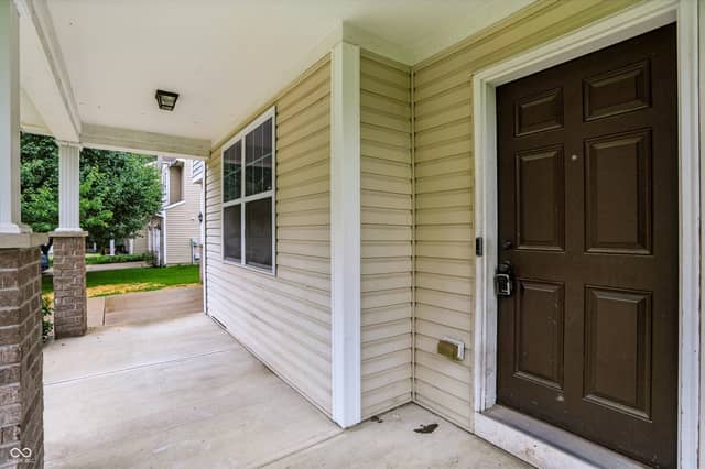 4818 Ladywood Bluff, Indianapolis, IN 46226, photo 4 of 64
