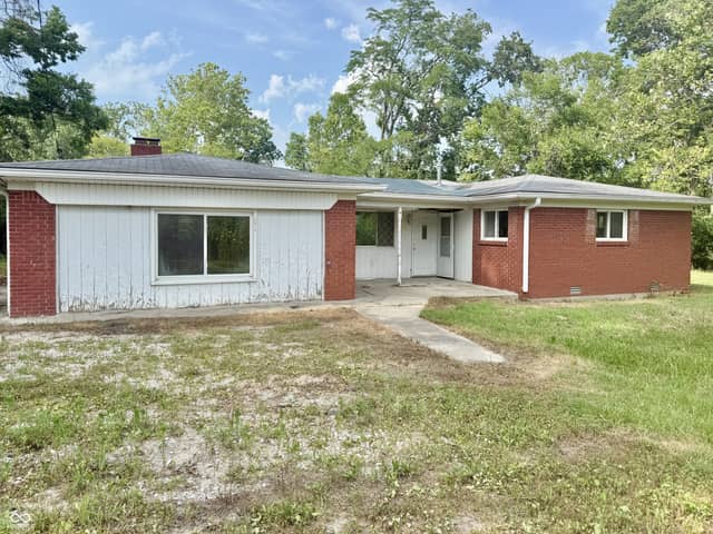 5016 Olive Branch Road, Greenwood, IN 46143, photo 5 of 61