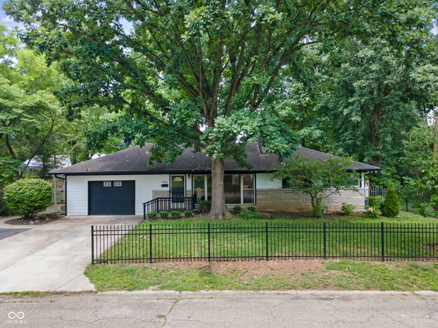 5806 N Rural Street, Indianapolis, IN 46220, photo 3 of 71