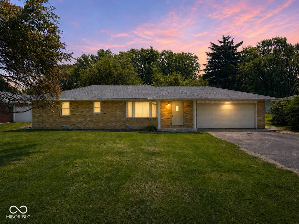 8 S Scatterfield Road, Anderson