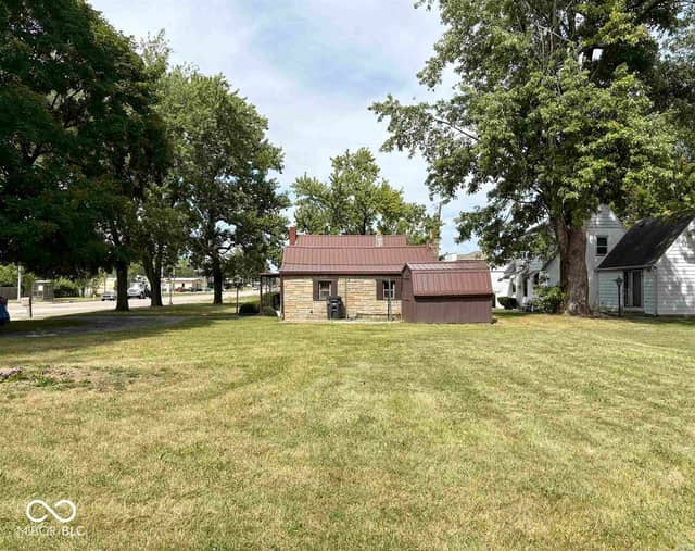 3300 S Walnut Street, Muncie, IN 47302, photo 5 of 27