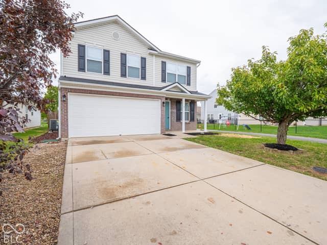 8338 Bolero Way, Camby, IN 46113, photo 4 of 60